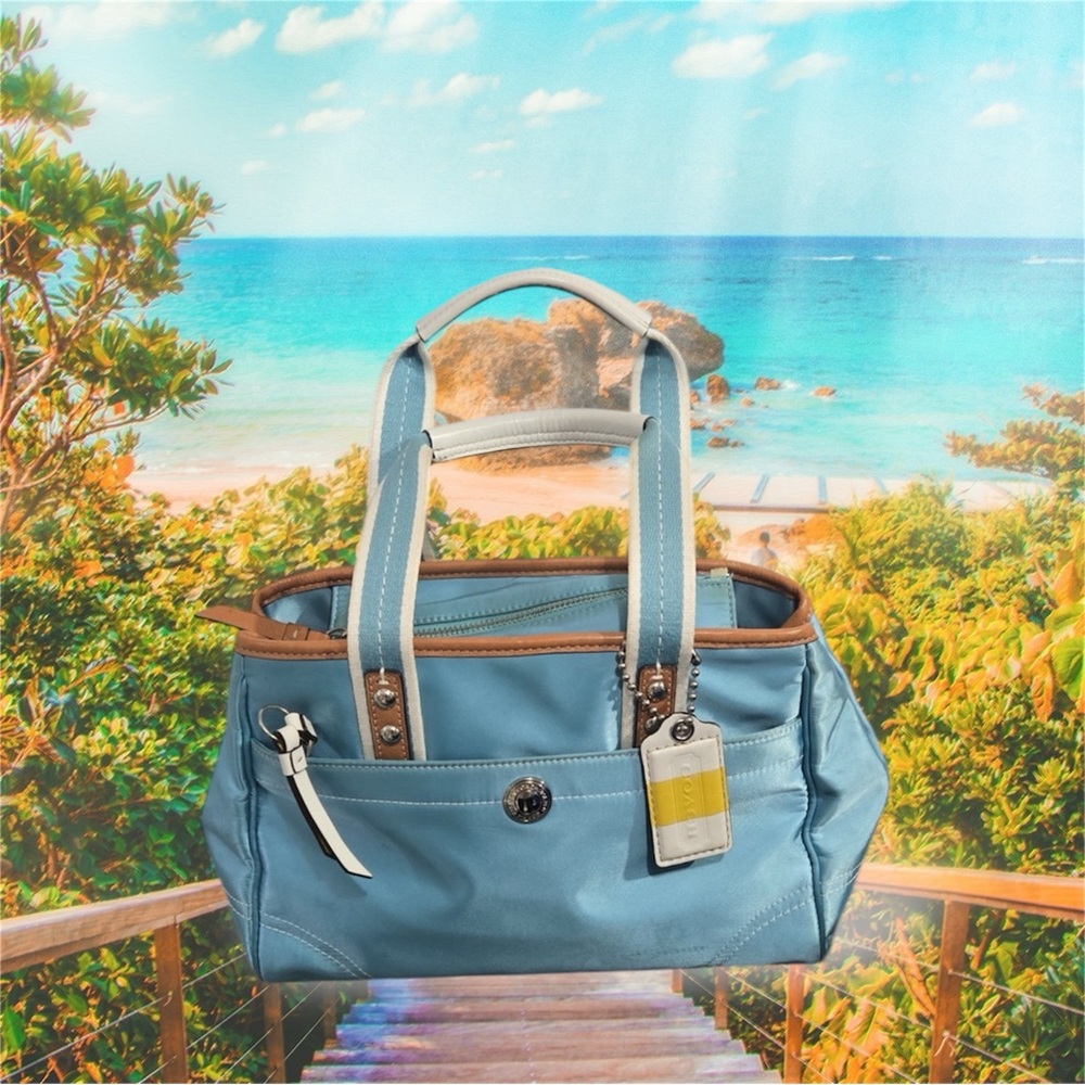 Coach Vintage Light Blue and Brown Hampton tote